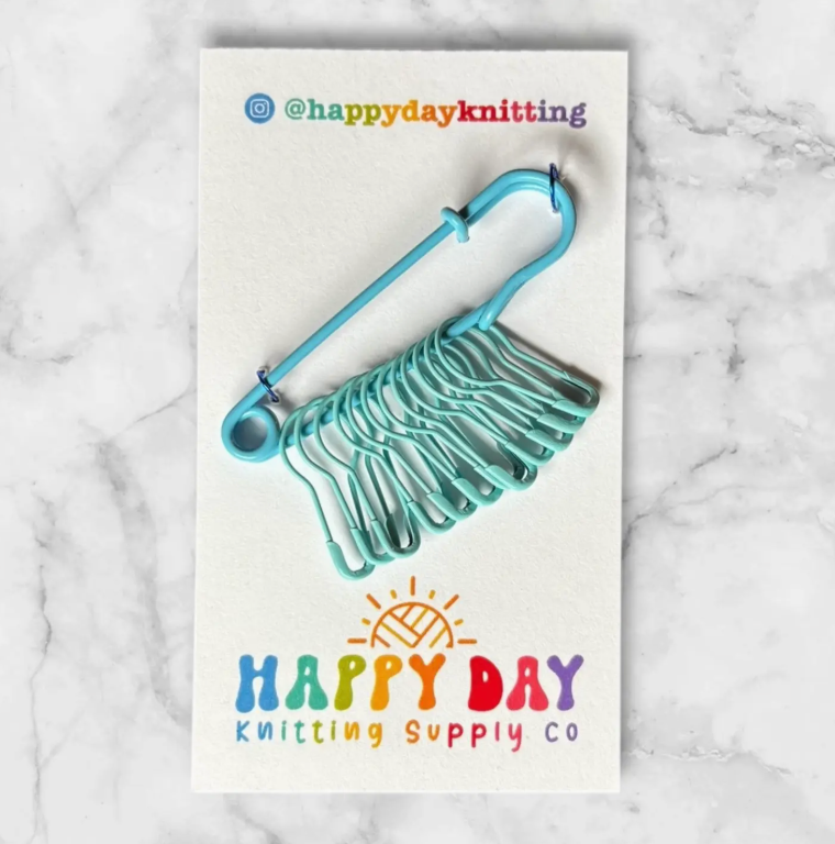Happy Day Knitting Stitch Holder with 12 Markers